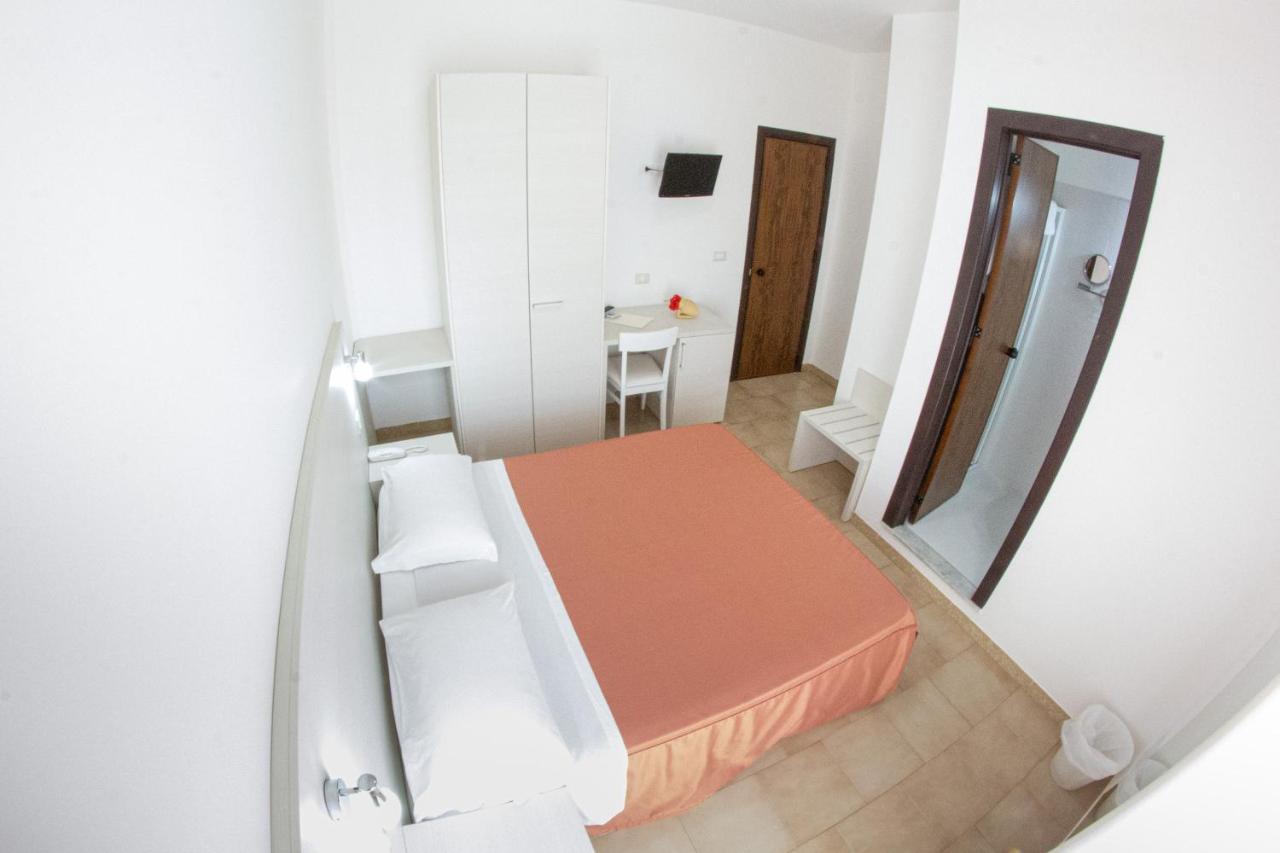 Alba D'Amore Hotel & Spa ランペドゥーザ エクステリア 写真