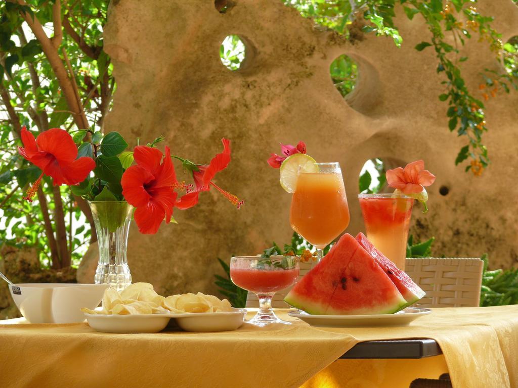 Alba D'Amore Hotel & Spa ランペドゥーザ エクステリア 写真