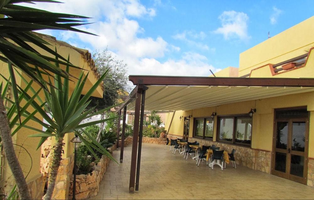 Alba D'Amore Hotel & Spa ランペドゥーザ エクステリア 写真