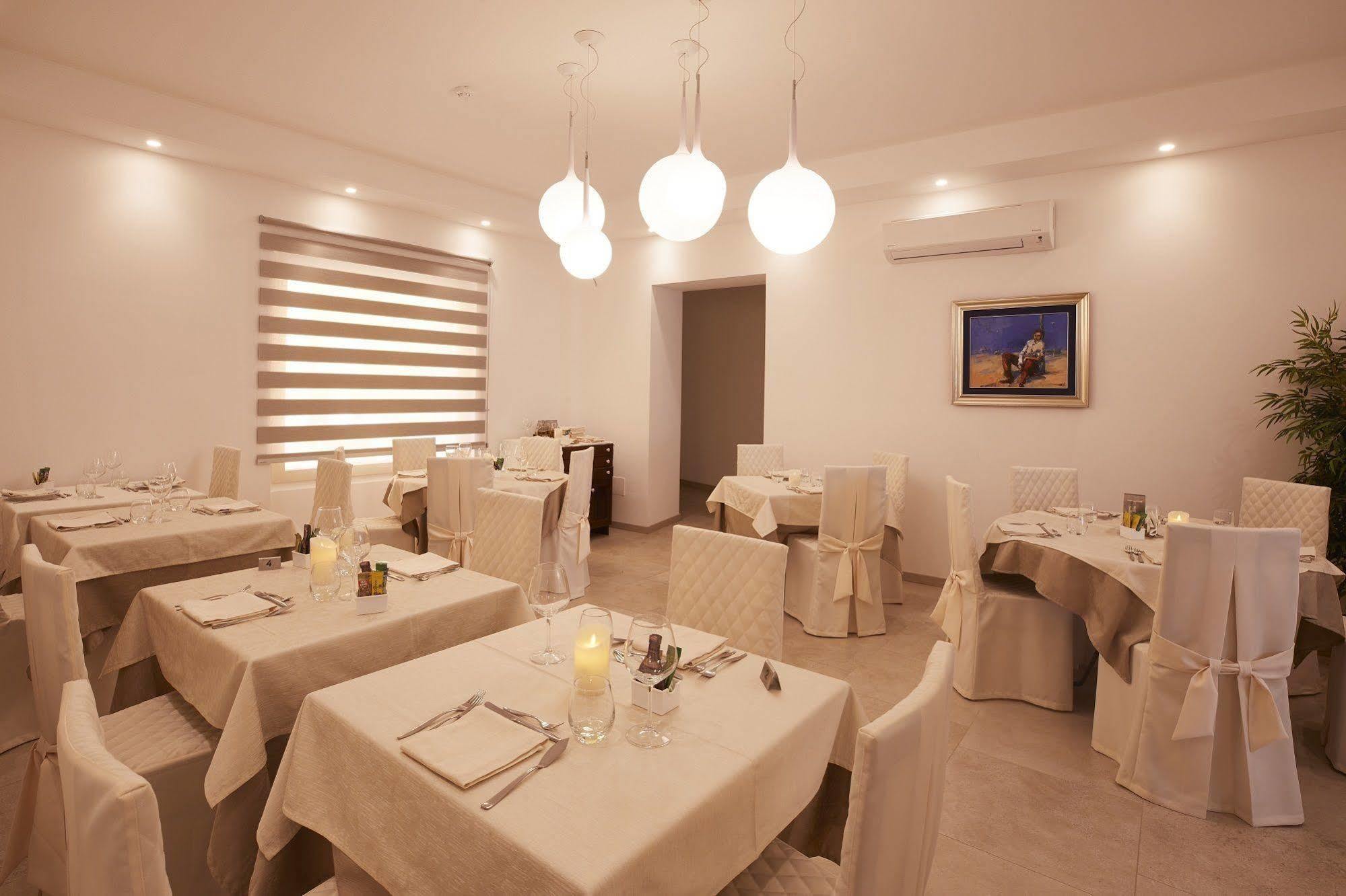 Alba D'Amore Hotel & Spa ランペドゥーザ エクステリア 写真